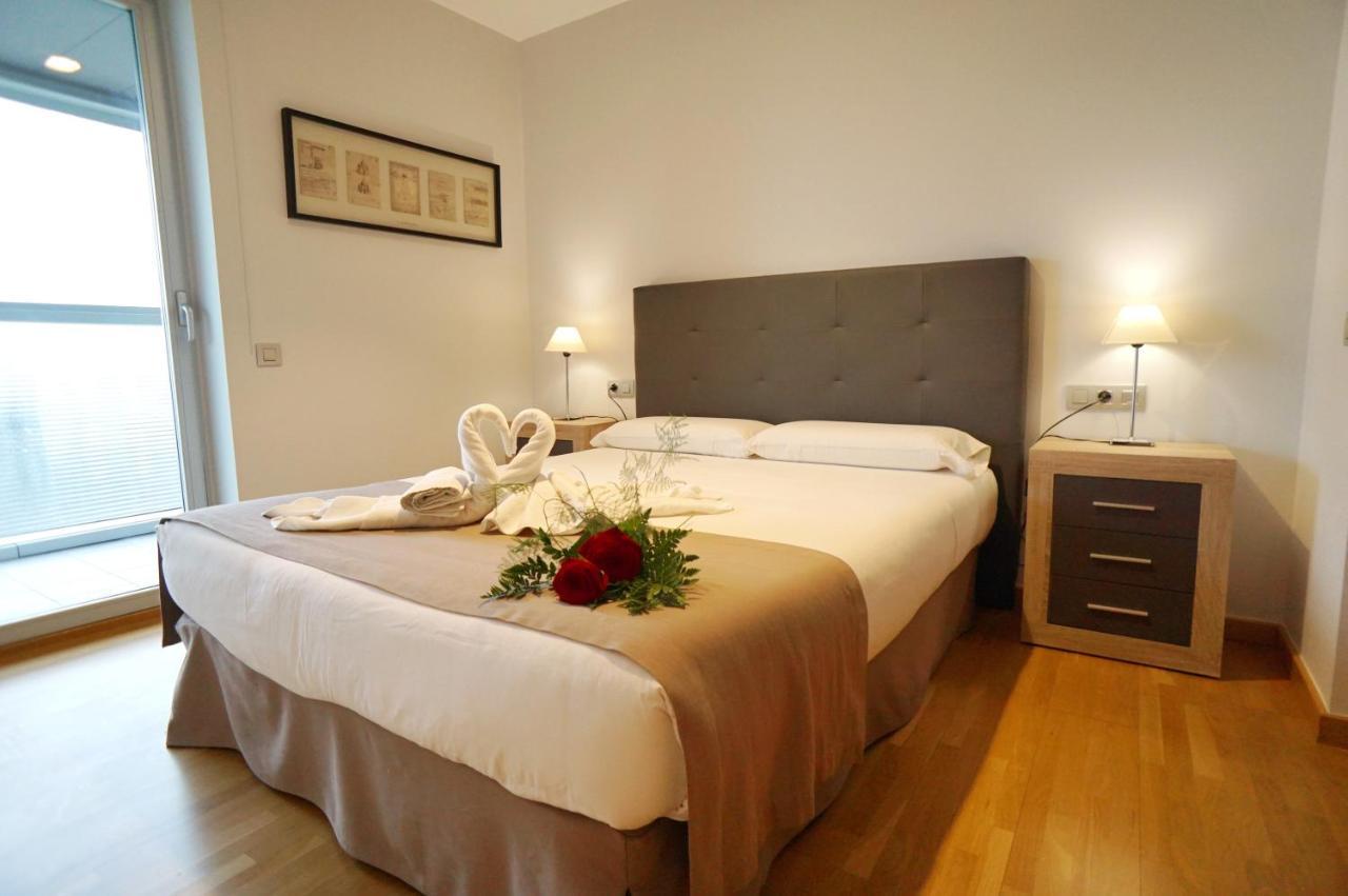 Fira Gran Via - Barcelona4Seasons Apartment โอสปิตาเล็ต เดอ โยเบรกัต ภายนอก รูปภาพ