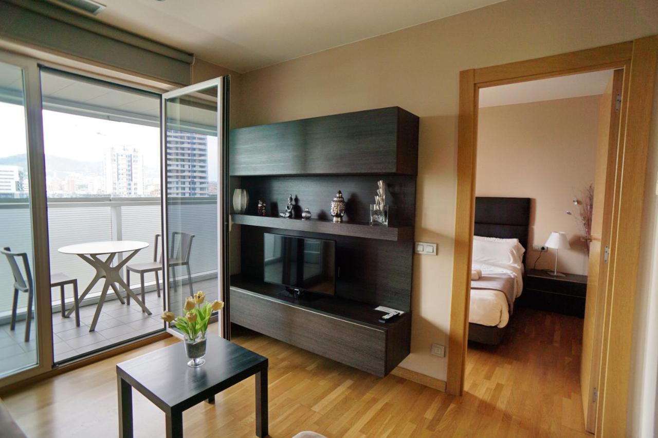 Fira Gran Via - Barcelona4Seasons Apartment โอสปิตาเล็ต เดอ โยเบรกัต ภายนอก รูปภาพ