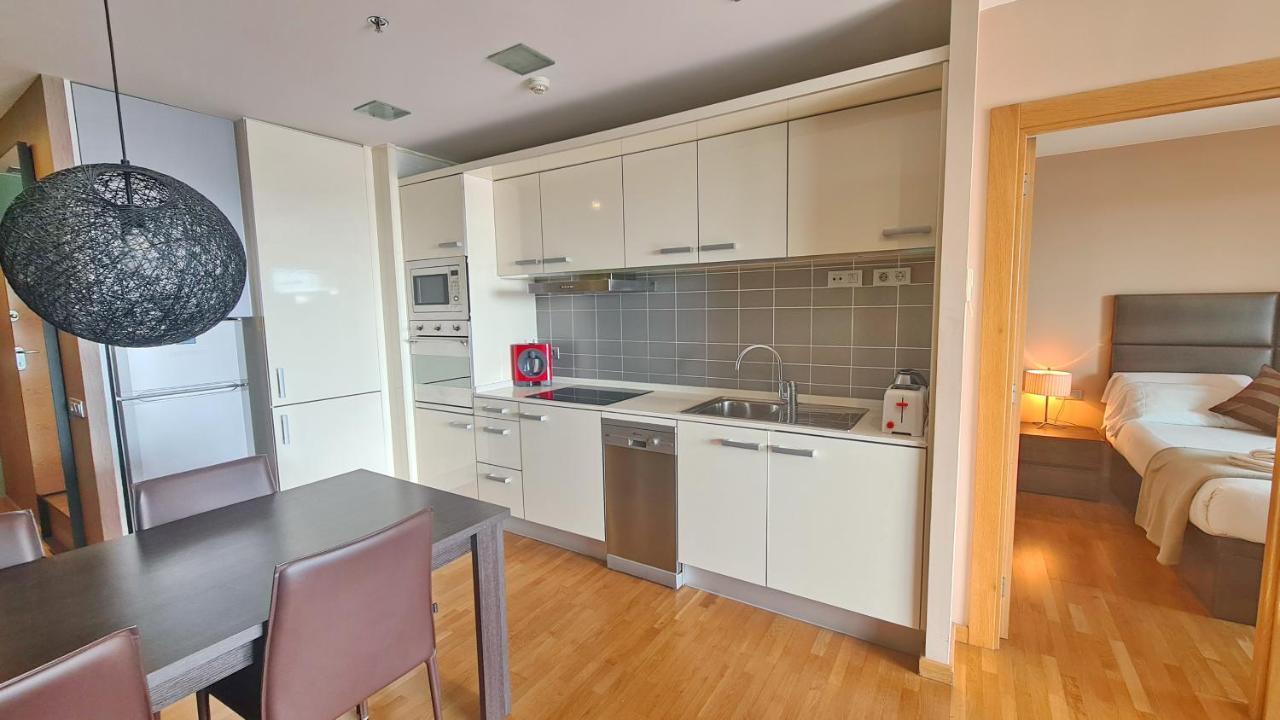 Fira Gran Via - Barcelona4Seasons Apartment โอสปิตาเล็ต เดอ โยเบรกัต ภายนอก รูปภาพ