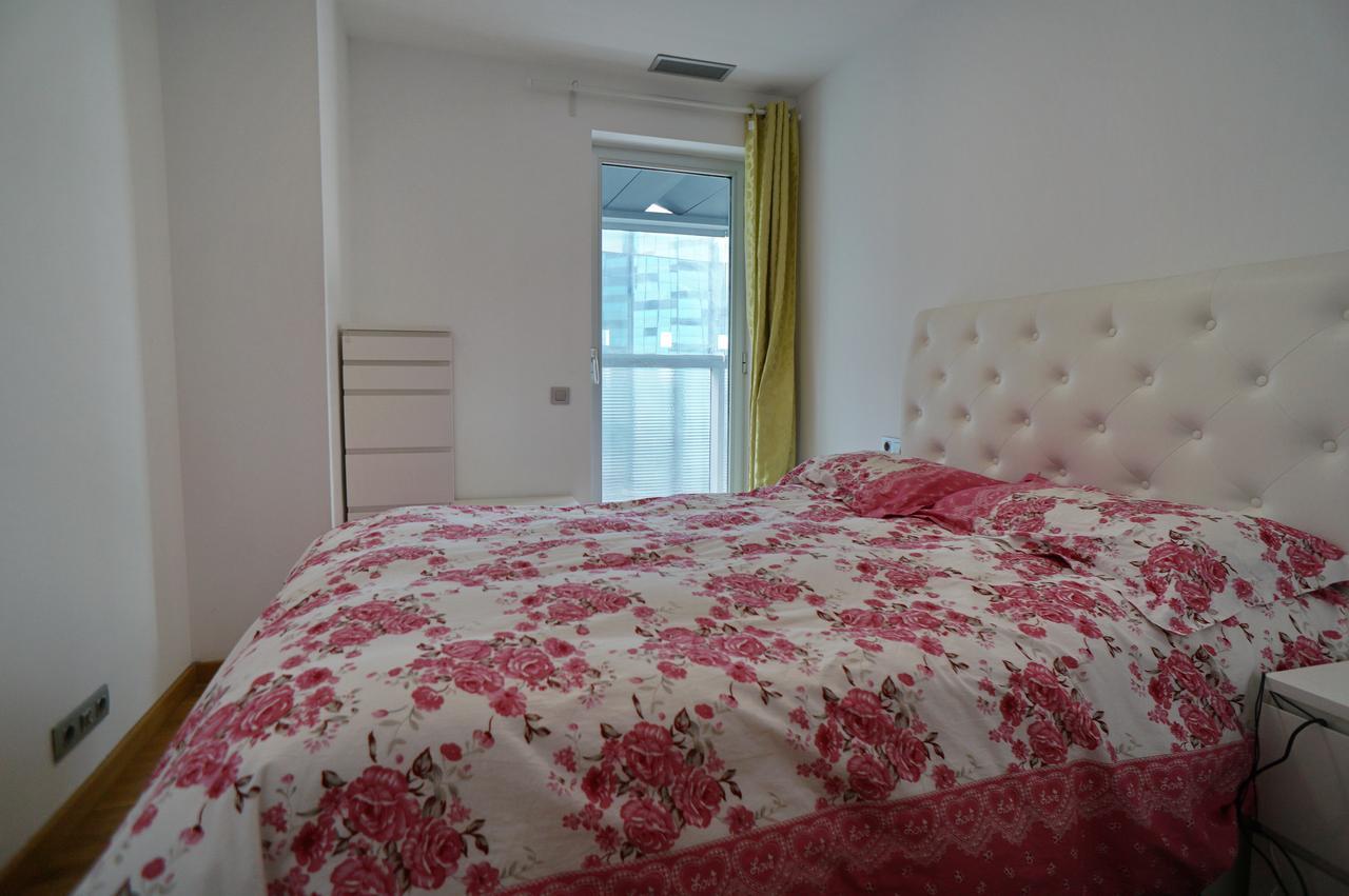 Fira Gran Via - Barcelona4Seasons Apartment โอสปิตาเล็ต เดอ โยเบรกัต ภายนอก รูปภาพ