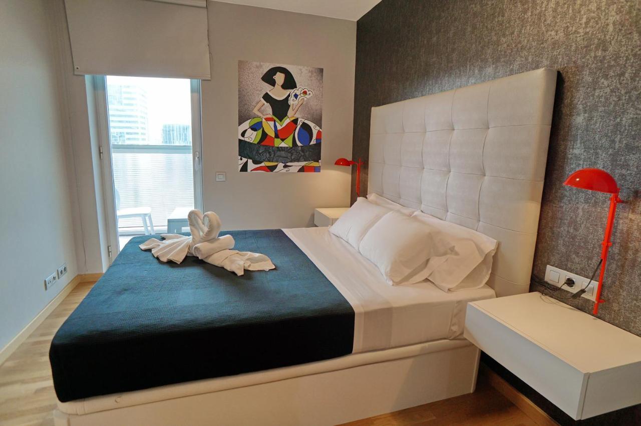 Fira Gran Via - Barcelona4Seasons Apartment โอสปิตาเล็ต เดอ โยเบรกัต ภายนอก รูปภาพ